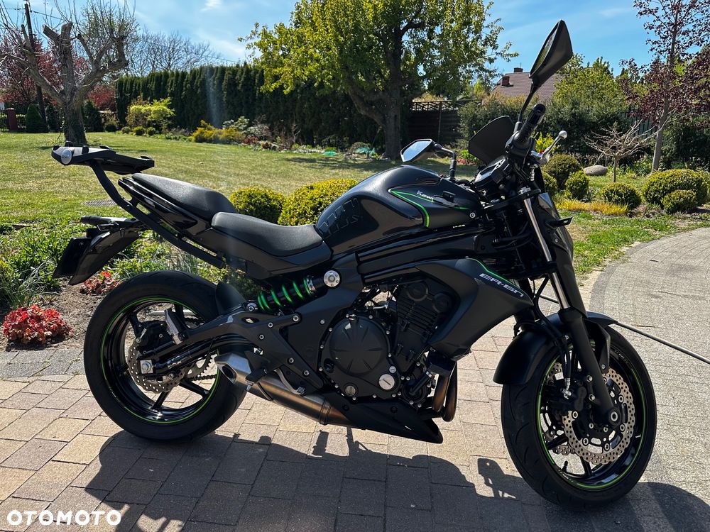 Kawasaki ER - 2