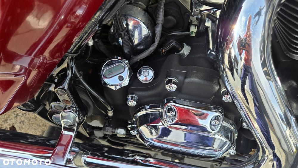 Harley-Davidson Touring Road King - 22