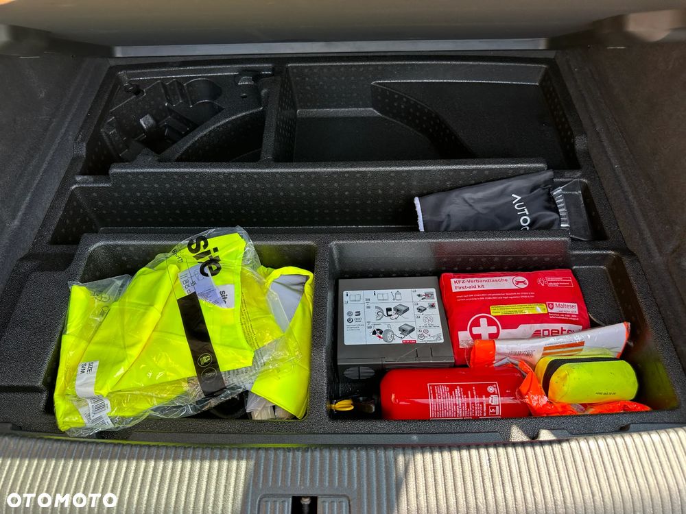 Audi Q3 2.0 TDI Edycja Specjalna - 16
