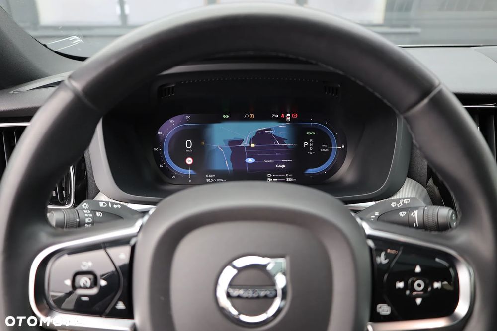 Volvo XC 60 T6 AWD Recharge Geartronic RDesign - 9