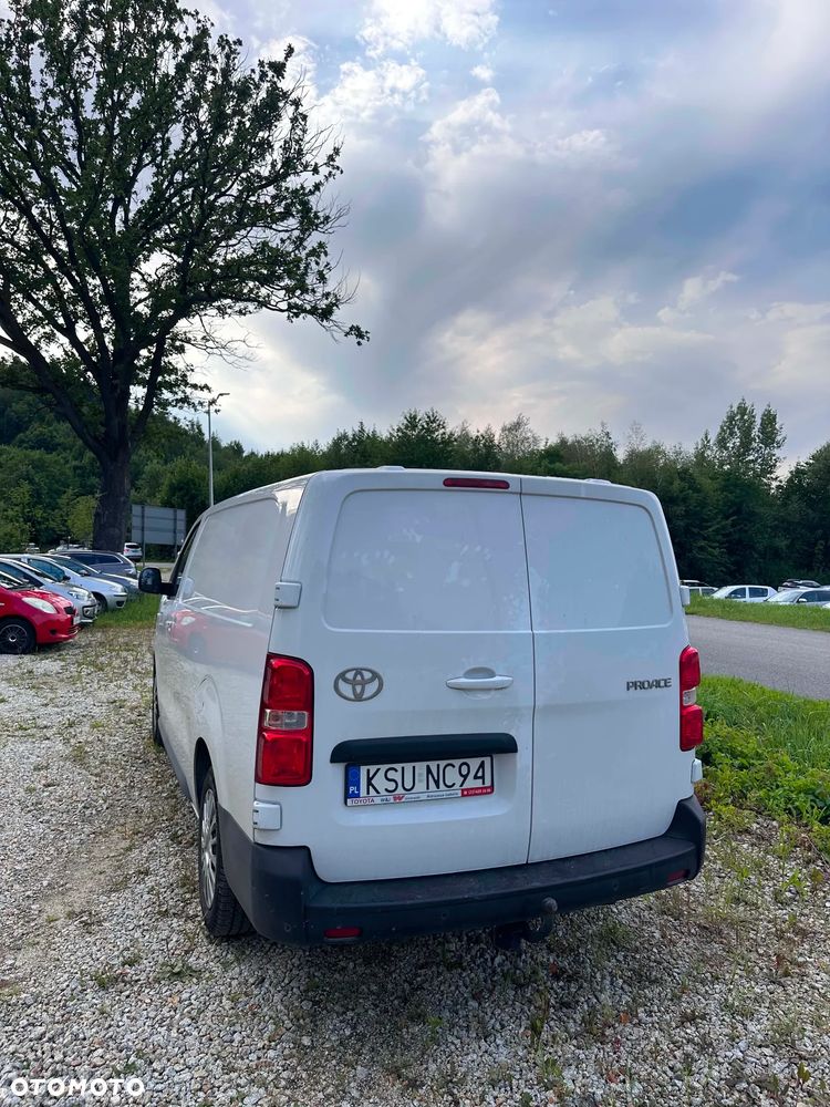 Toyota Proace long - 12