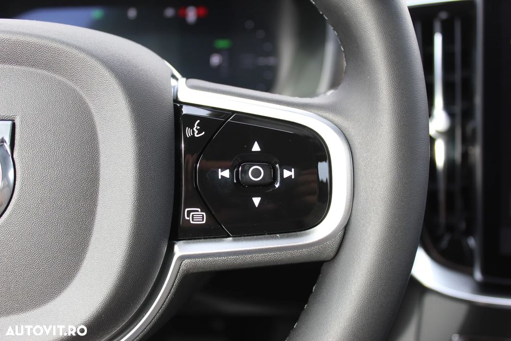 Volvo XC 90 Recharge T8 AWD Plus Dark - 23