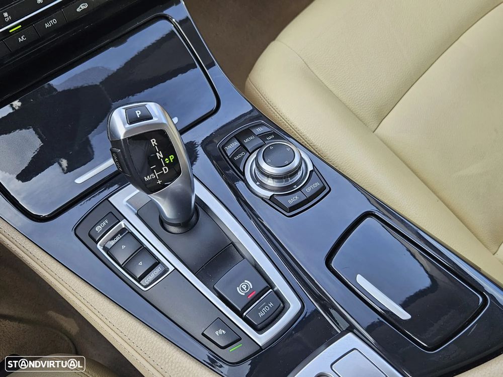 BMW 520 d Line Luxury Auto - 12