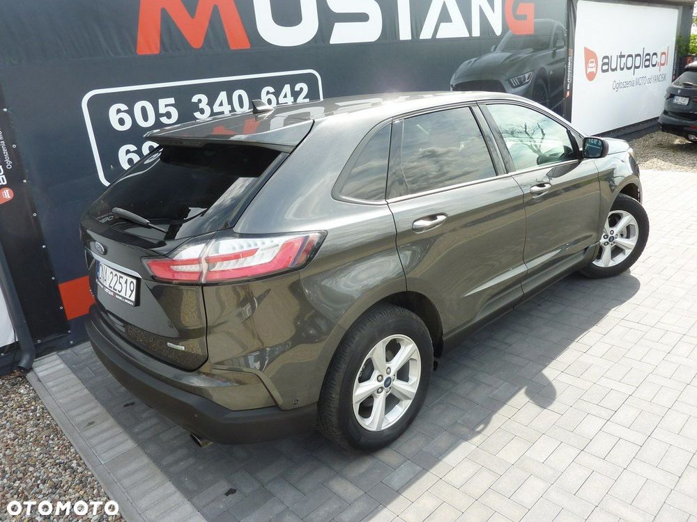 Ford Edge - 8