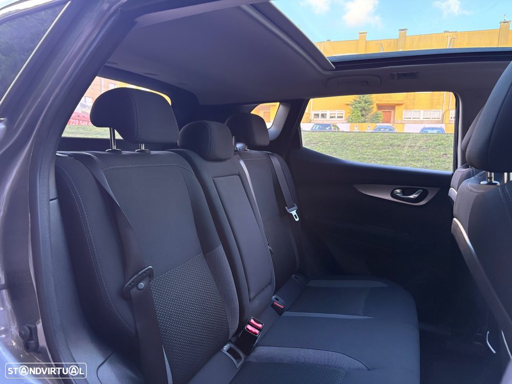 Nissan Qashqai 1.2 DIG-T N-Connecta RS 18 - 18