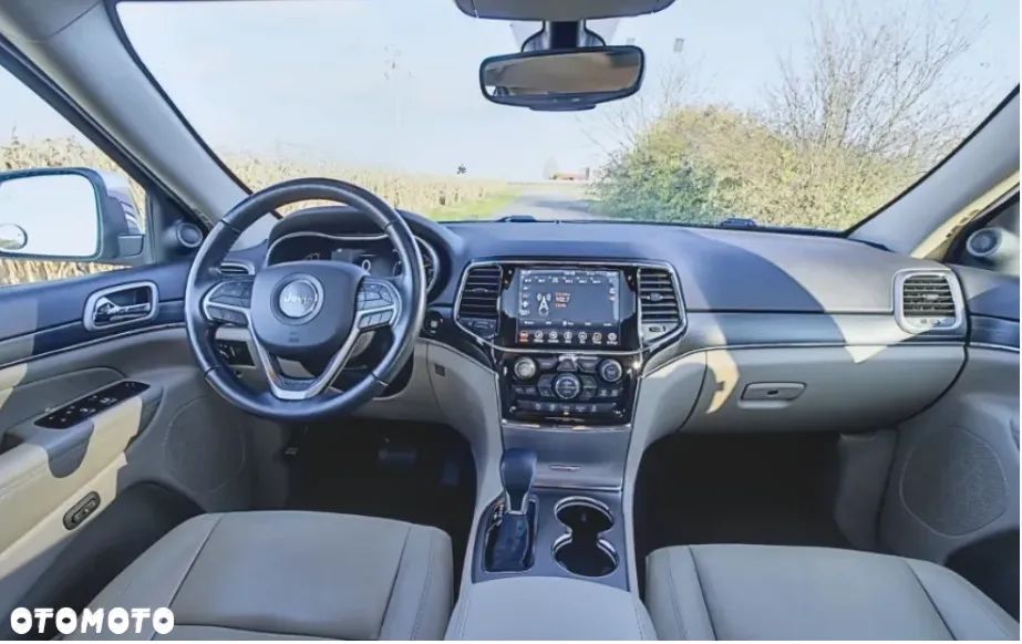 Jeep Grand Cherokee 3.6 V6 Overland - 11
