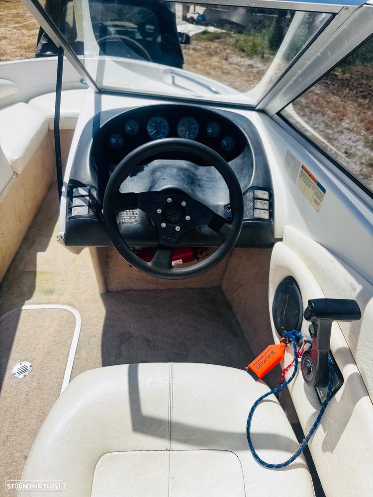 Bayliner 1850 3.0 - 8