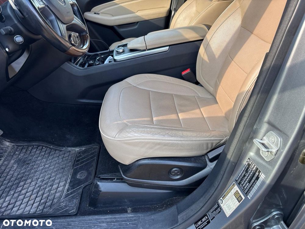 Mercedes-Benz ML 350 BlueTEC 4-Matic - 7