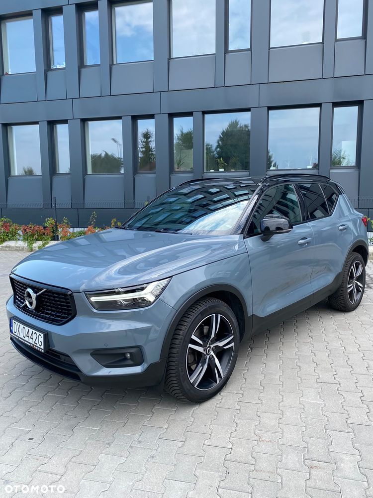 Volvo XC 40 B4 B AWD R-Design - 1