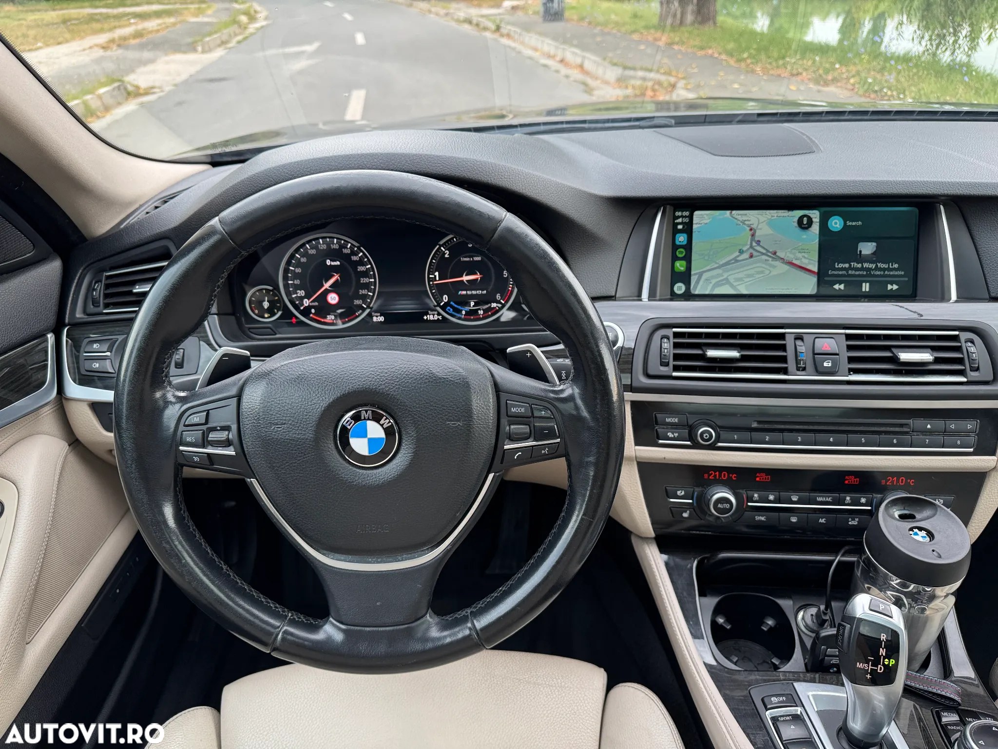 BMW Seria 5 520d xDrive - 13