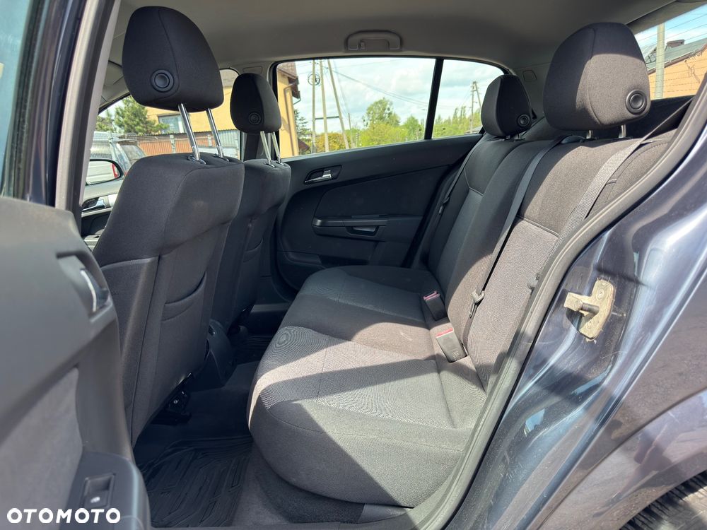 Opel Astra 1.4 Edition - 19