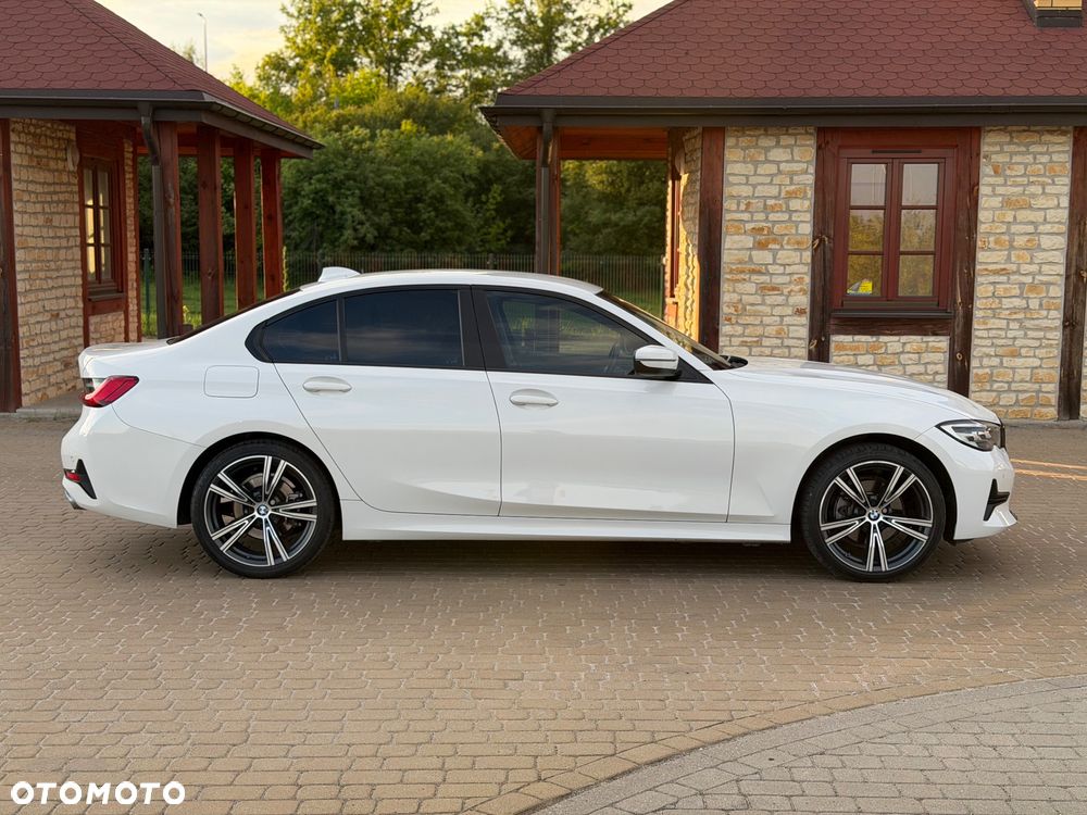 BMW Seria 3 320i Advantage - 6