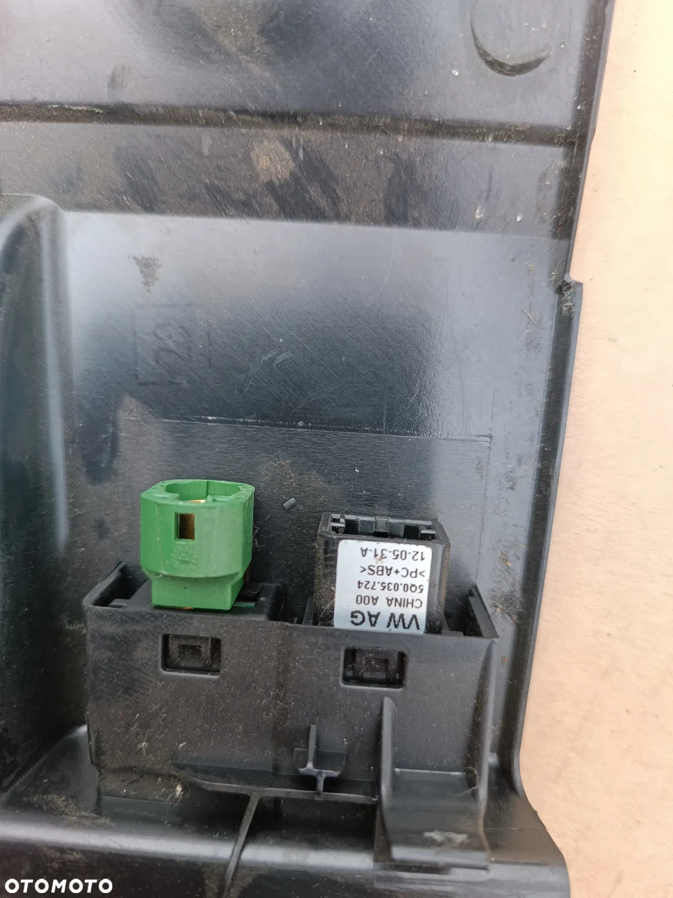 OCTAVIA III 3 13- PORT GNIAZDO USB AUX 5Q0035724 OSŁONA ZAŚLEPKA 5E1857367 - 4