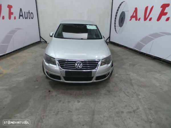 Para Peças Volkswagen Passat (3C2) - 1