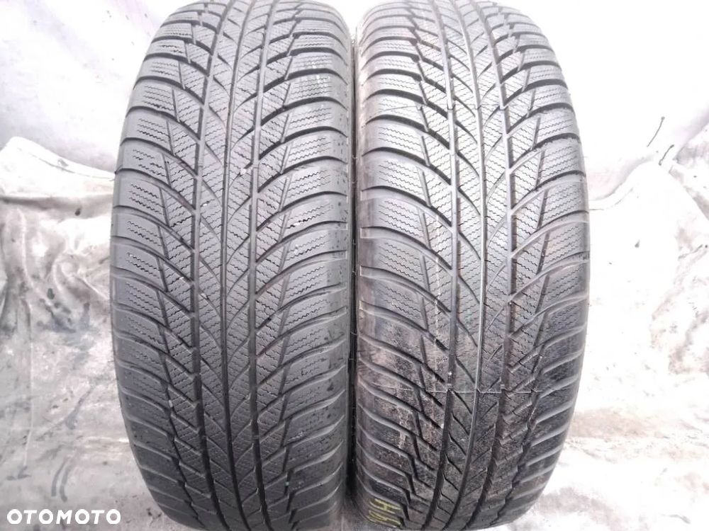 Bridgestone Blizzak LM001 215/65 R17 99H 2024 7-7.5mm