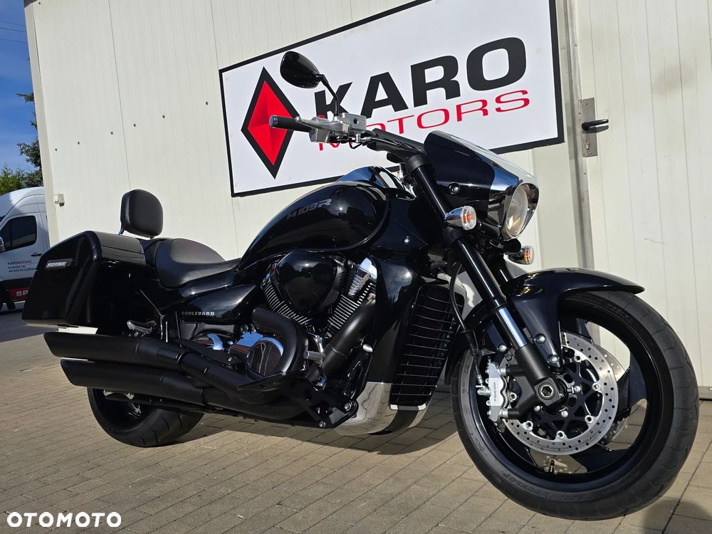 Suzuki Boulevard