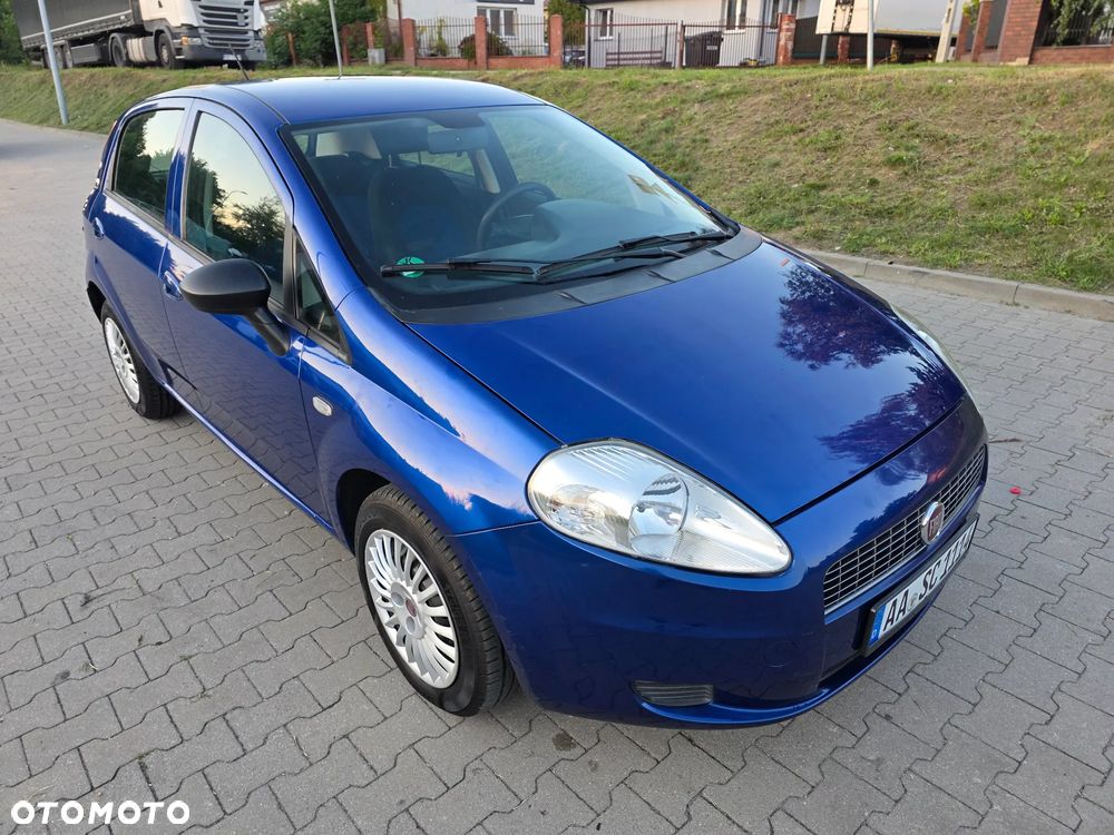 Fiat Grande Punto - 2