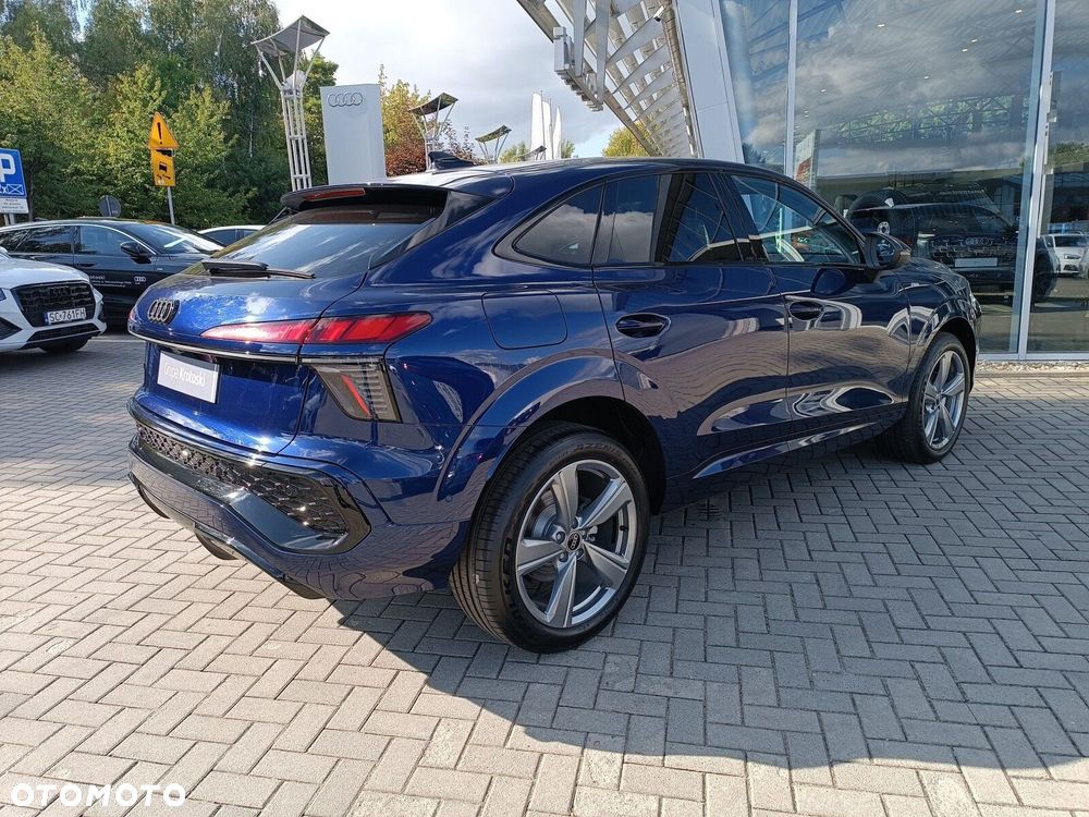 Audi Q3 Sportback - 9