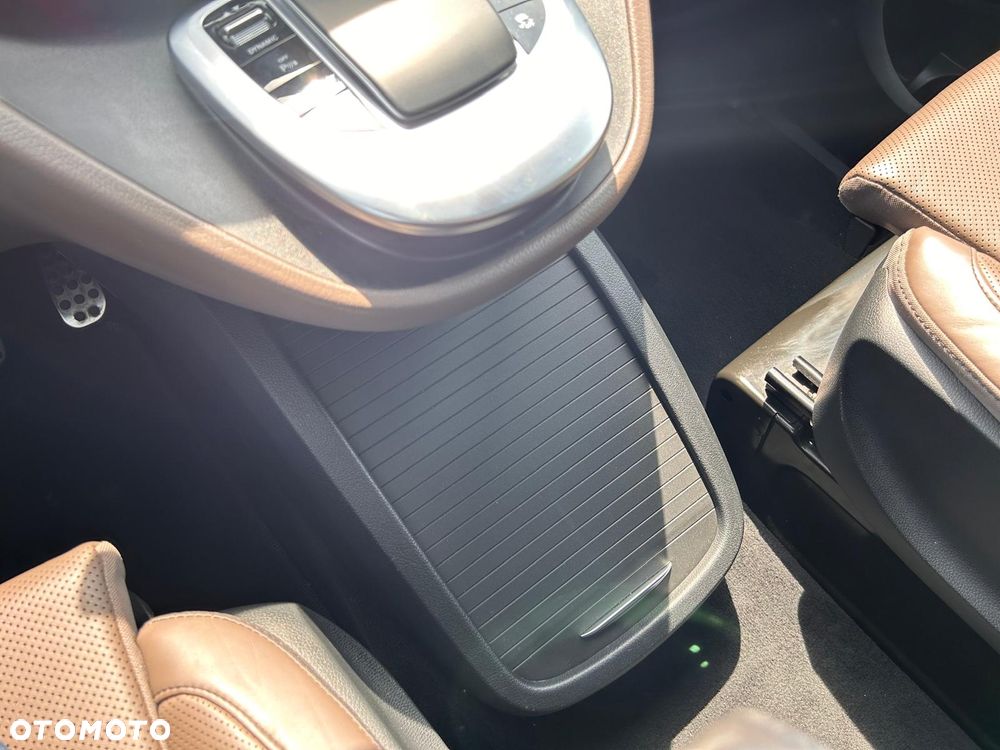 Mercedes-Benz Klasa V 300 d 4-Matic Avantgarde 9G-Tronic (d³ugi) - 31