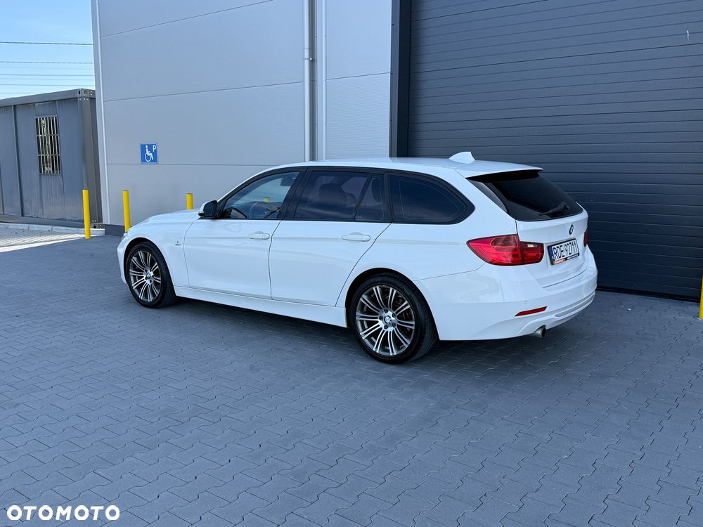 BMW Seria 3 318d Modern Line - 14