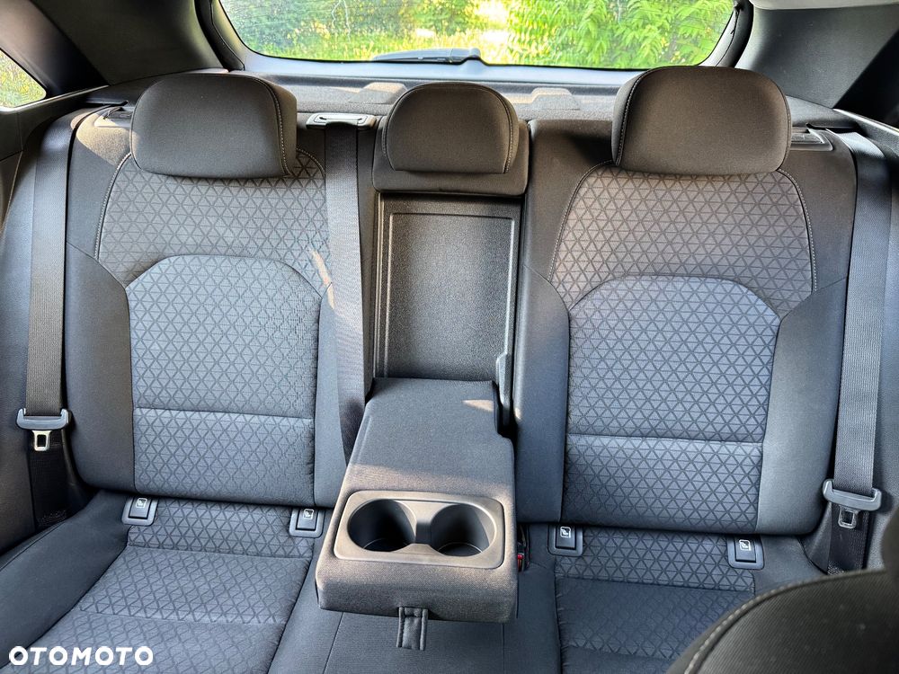 Kia Ceed 1.5 T-GDI M DCT - 8