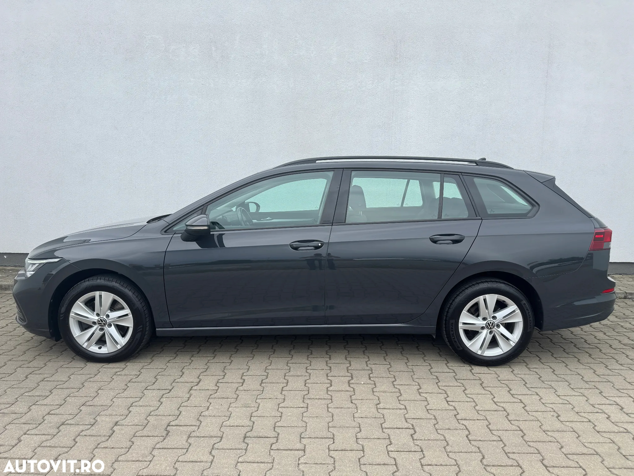 Volkswagen Golf 2.0 TDI SCR Life - 17
