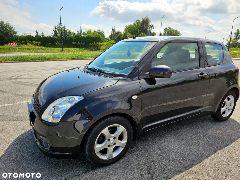 Suzuki Swift 2007 photo 5