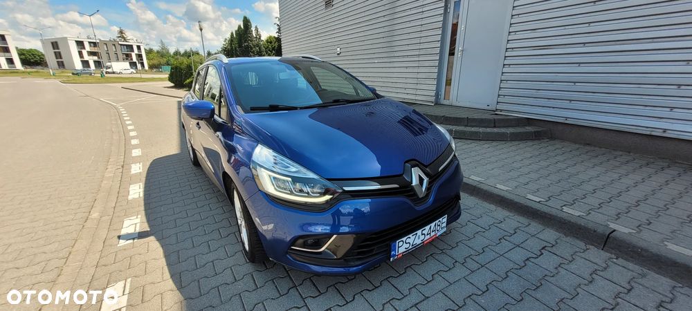 Renault Clio - 1