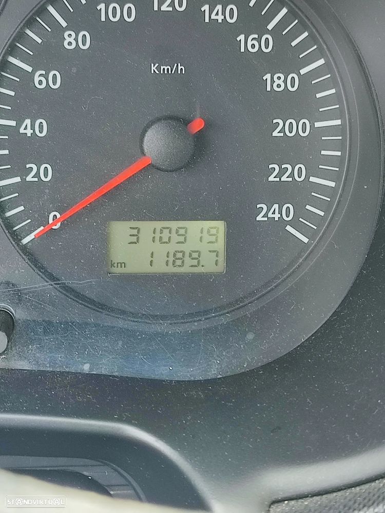 SEAT Toledo 1.9 TDI Sport - 4