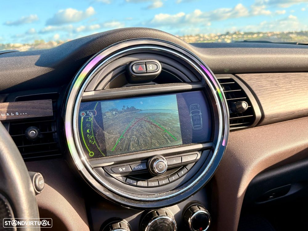 MINI Cabrio Cooper SD Auto Desportiva - 15