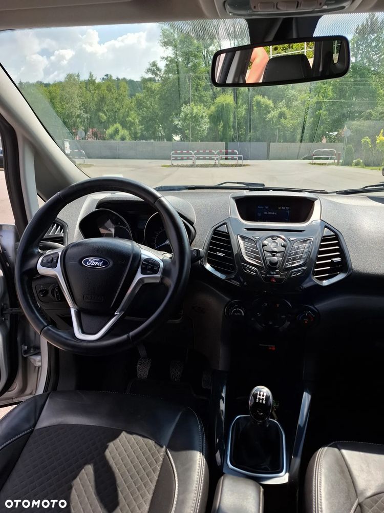 Ford EcoSport - 10
