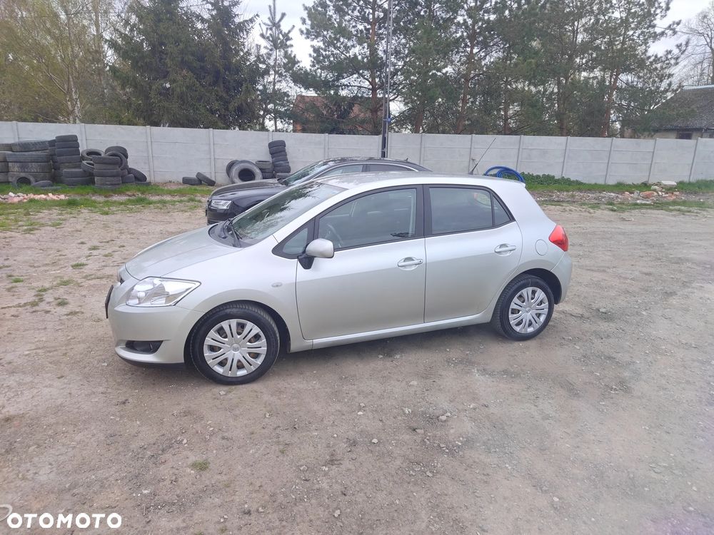Toyota Auris 1.4 VVT-i Terra - 8