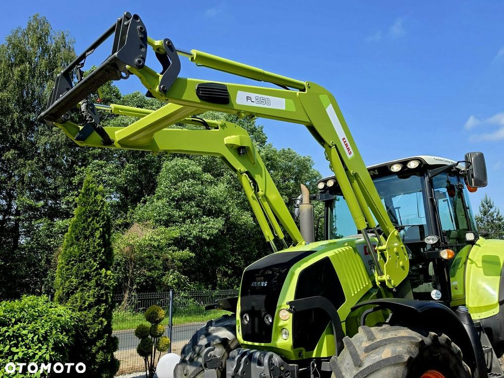 Claas AXION 810 CMATIC - 32