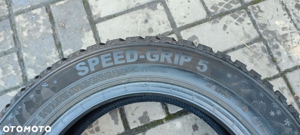 OPONY ZIMOWE 185/60R15T SEMPERIT SPEED GRIP 5 (1923) 7mm ZIMA KOMPLET 4 SZTUKI - 5