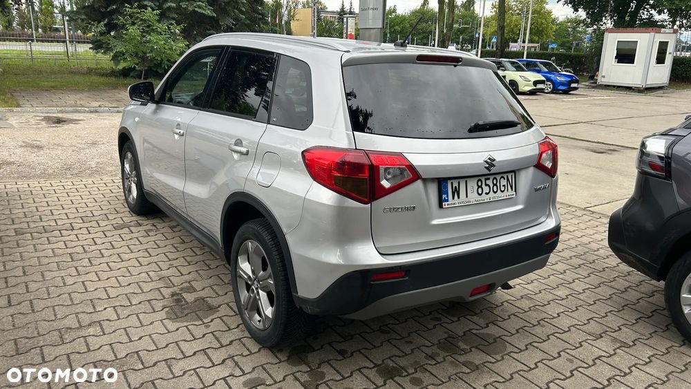 Suzuki Vitara 1.6 Premium 2WD - 2