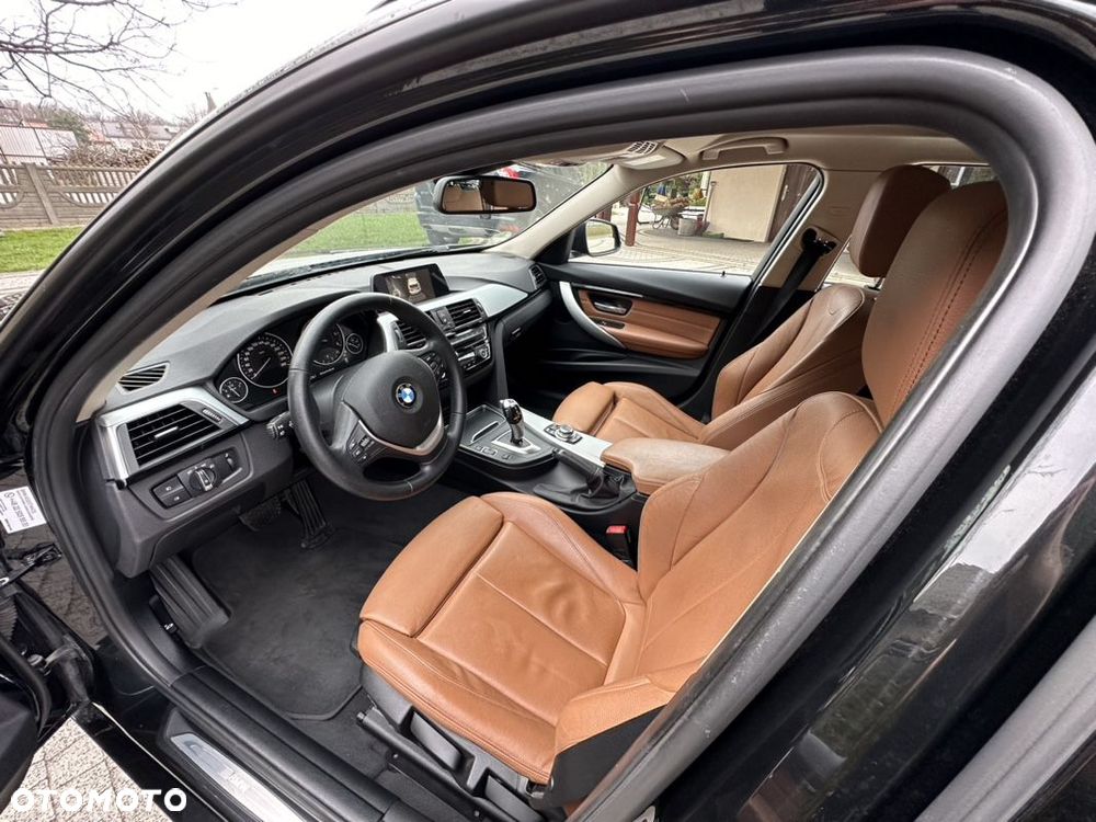 BMW Seria 3 320d Sport Line - 7