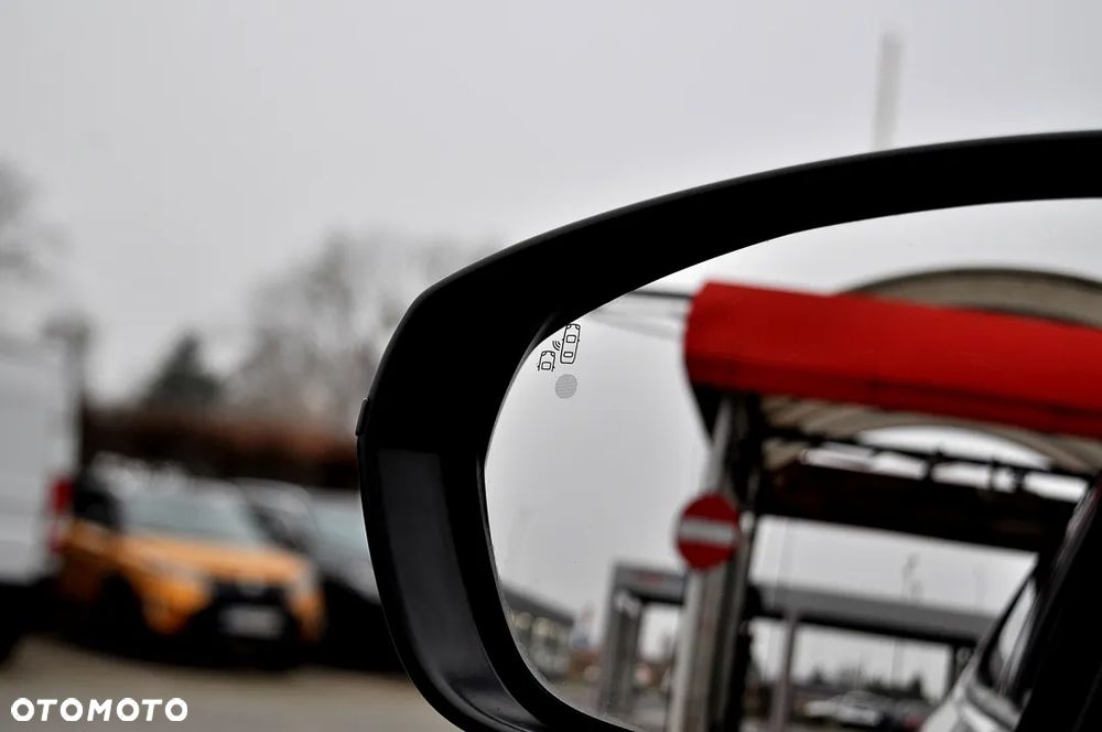 Opel Grandland X 1.2 T Innovation S&S - 38