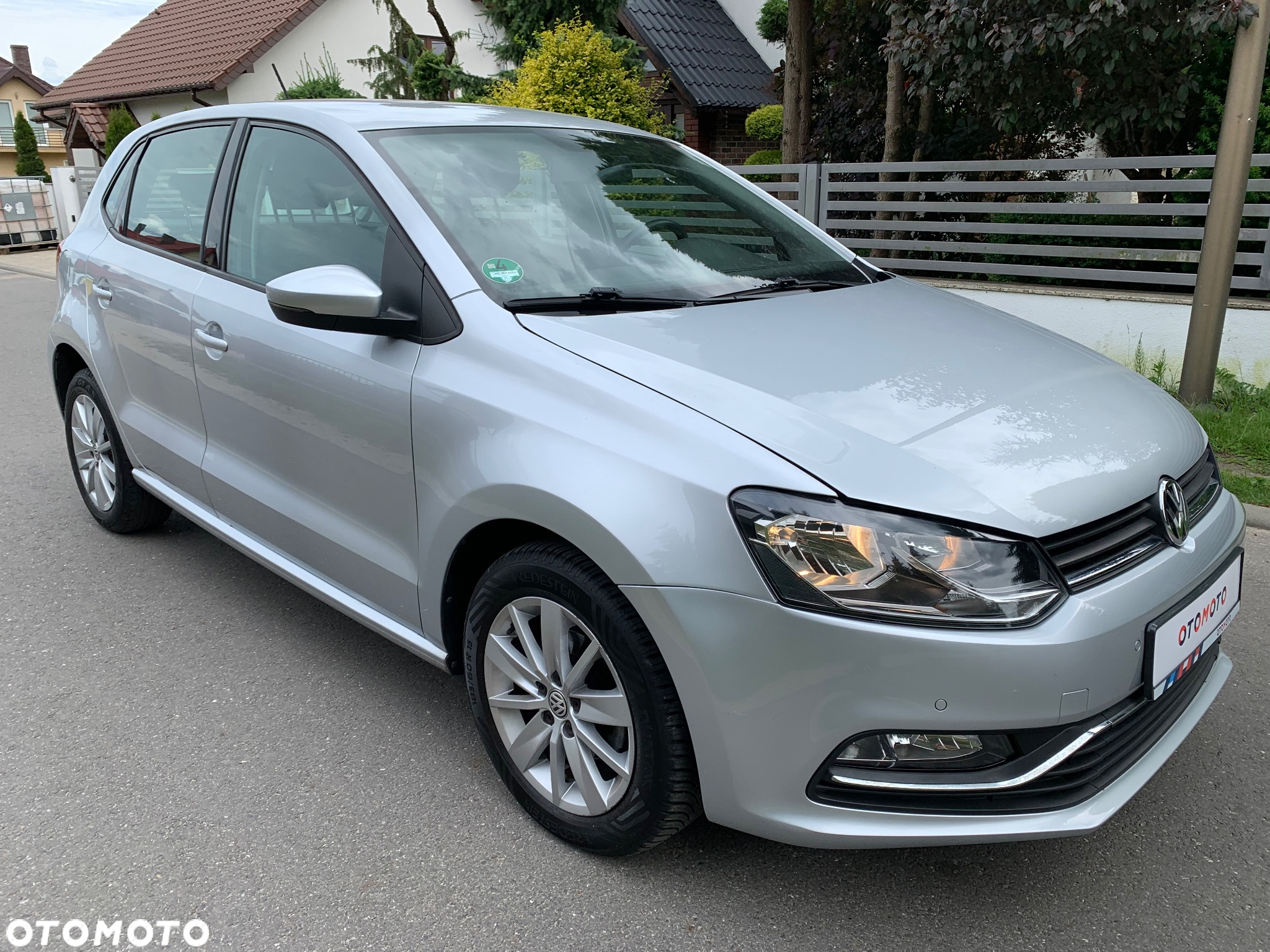 Volkswagen Polo 1.4 TDI (Blue Motion Technology) Comfortline - 6