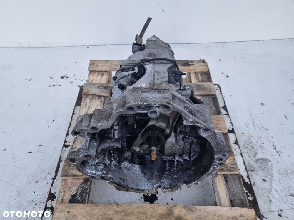 Audi A6 C5 1.8 T turbo SKRZYNIA BIEGÓW GFX manualna MANUAL - 1