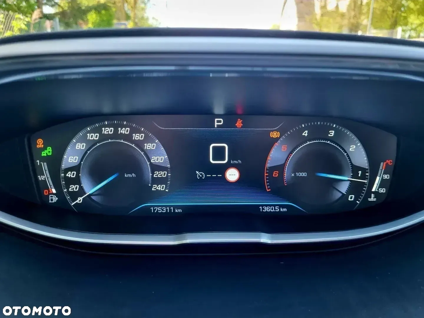 Peugeot 5008 BlueHDI 120 EAT6 Stop & Start Allure - 19