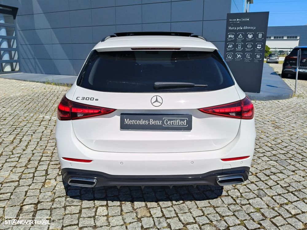 Mercedes-Benz C 300 e AMG Line - 18