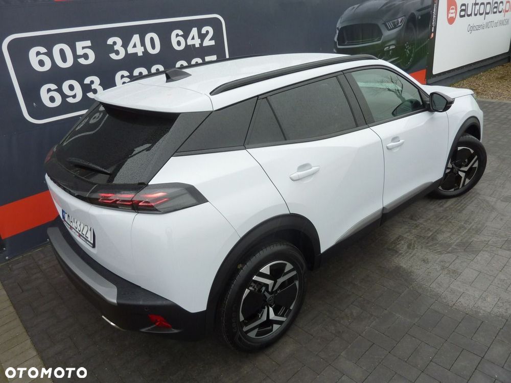 Peugeot 2008 - 8