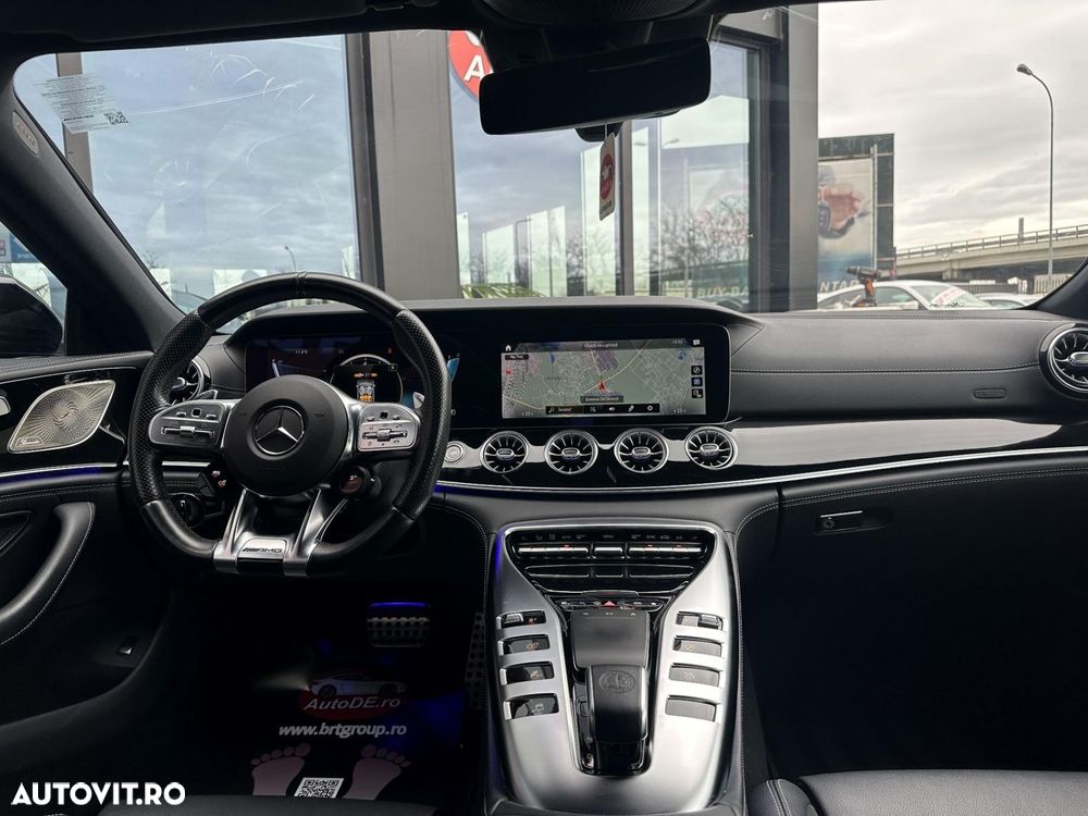 Mercedes-Benz AMG GT - 6