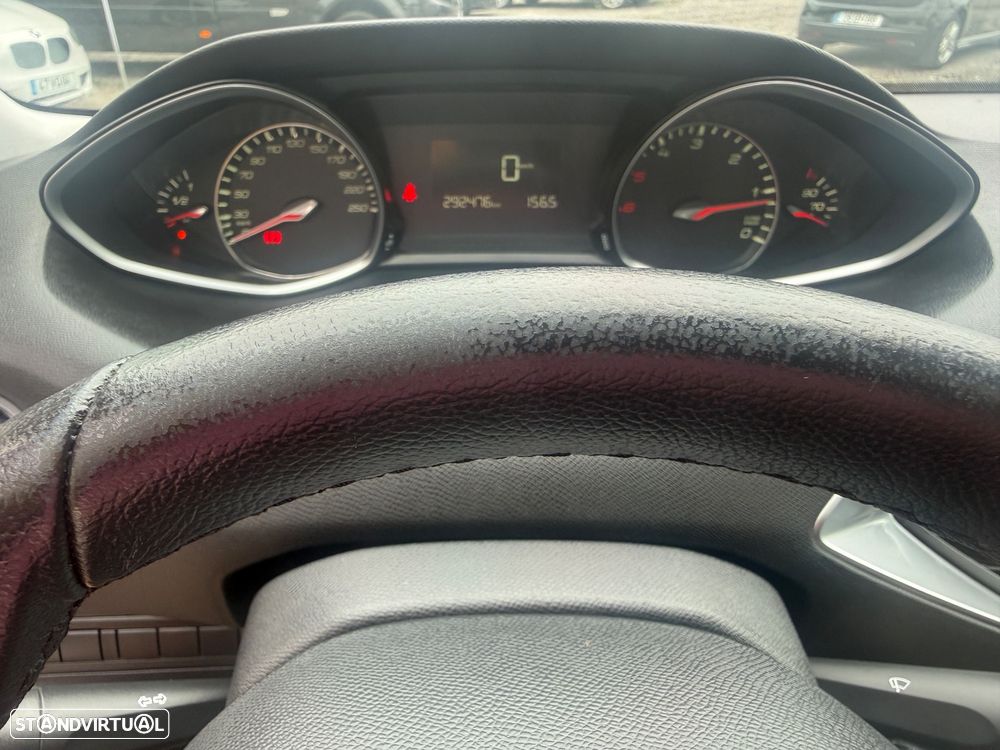Peugeot 308 SW 1.6 BlueHDi Allure - 16