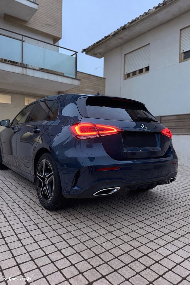 Mercedes-Benz A 250 e AMG Line - 4