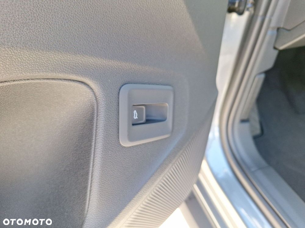 Volkswagen T-Roc 1.5 TSI Style DSG - 20