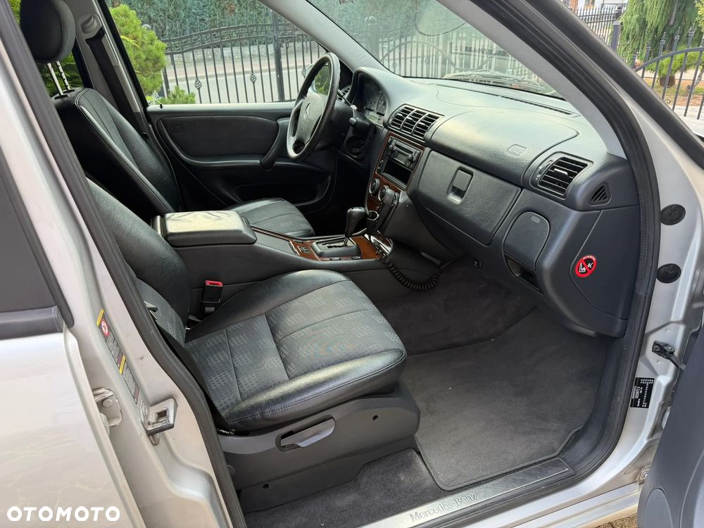 Mercedes-Benz ML - 8