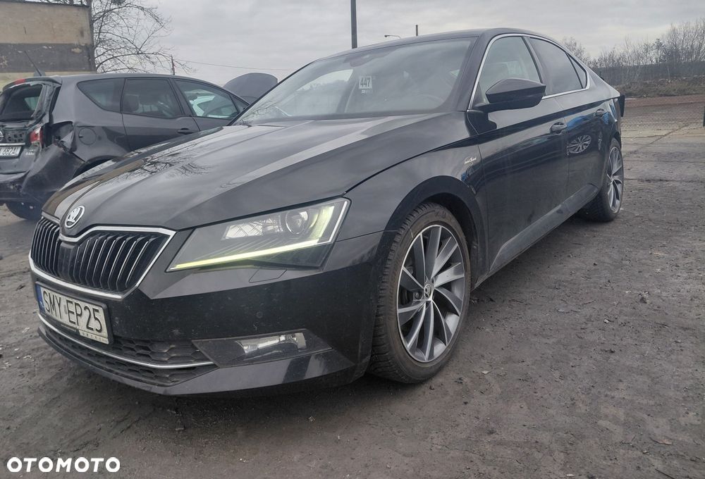 Skoda Superb 1.8 TSI L&K DSG - 3