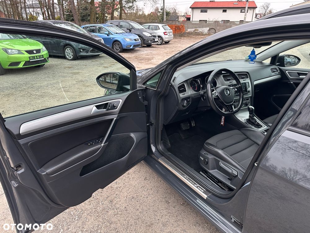 Volkswagen Golf 1.6 BlueTDI DSG Comfortline - 12