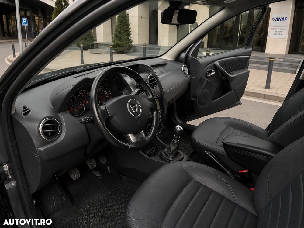 Dacia Duster 1.5 dCi 4x4 Prestige - 2